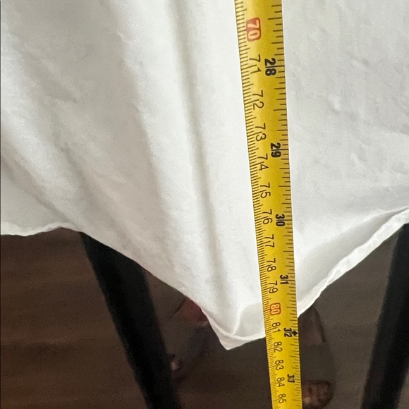 Vintage 90’s Tommy Hilfiger White Button-Up Shirt with no collar no rips stains - Picture 8 of 9